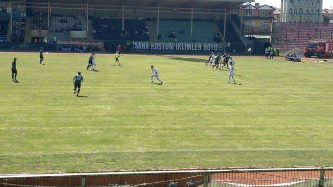 Sakaryaspor Sancaktepe Belediyespor ile karşılaştı