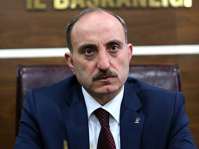Ak Partili yöneticileri suçlayan tweetler yargıya taşınıyor