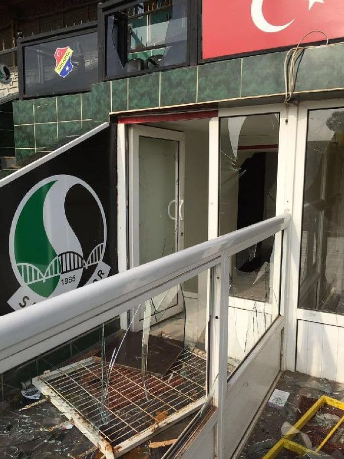 Atatürk Stadyumu'nda hareketli saatler