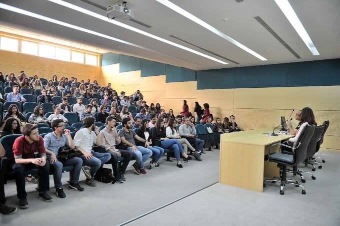 Özgeçmişinize koyduğunuz fotoğrafa dikkat edin