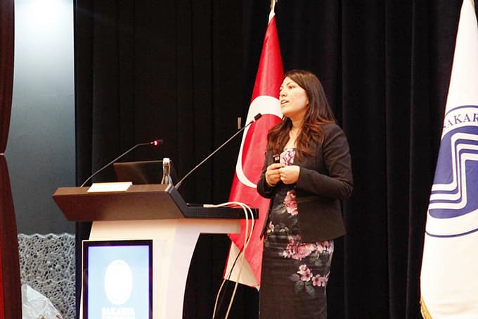 "İyi düşünün farklı olun"