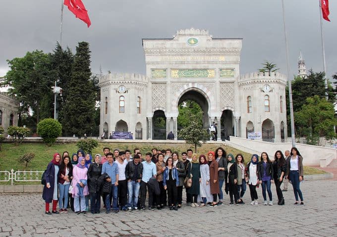 Sınav öncesi İstanbul'da stres attılar