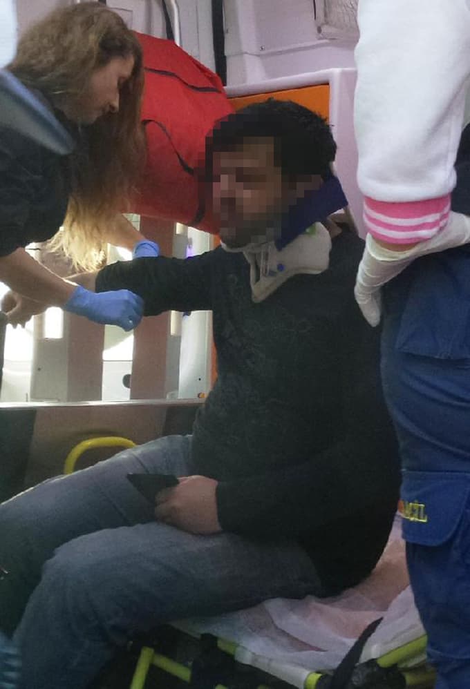 Kontrolden çıkıp bariyerlere çarptı