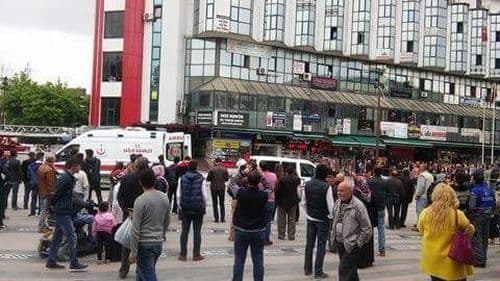 Çark Caddesi'nde intihar girişimi!