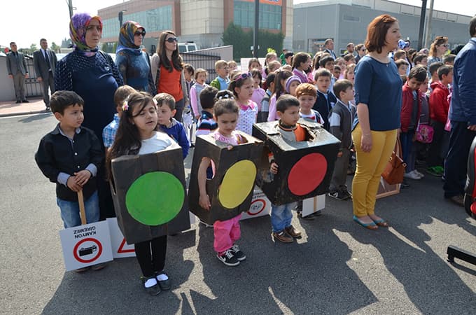 Erenler Trafik Park'ta Trafik Haftası kutlandı