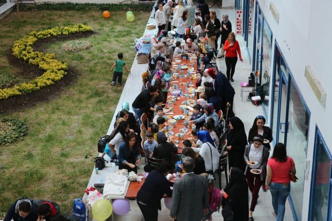 Camili'de doyasıya bir gün yaşadılar
