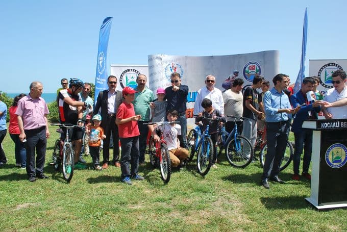 Sağlıklı yaşam için pedal çevirdiler