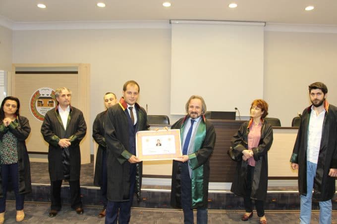 Genç avukatlar yemin ederek göreve başladı