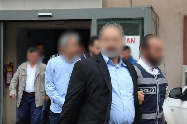 Derneğe operasyon: 9 gözaltı!