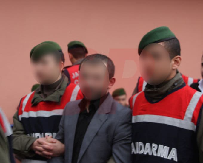 Cezaevinden mektup yazdı