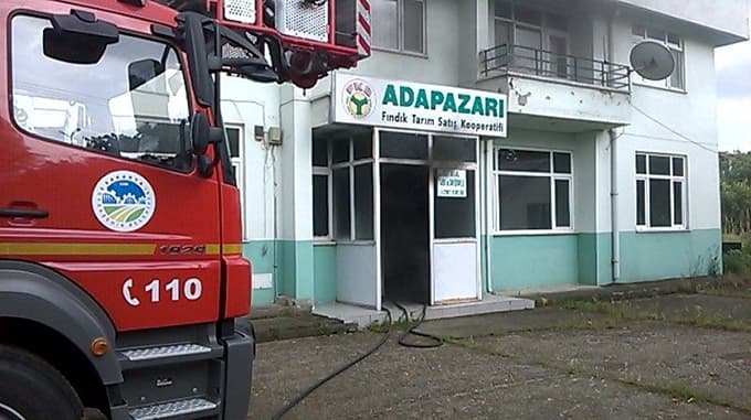 Kooperatif binasında yangın