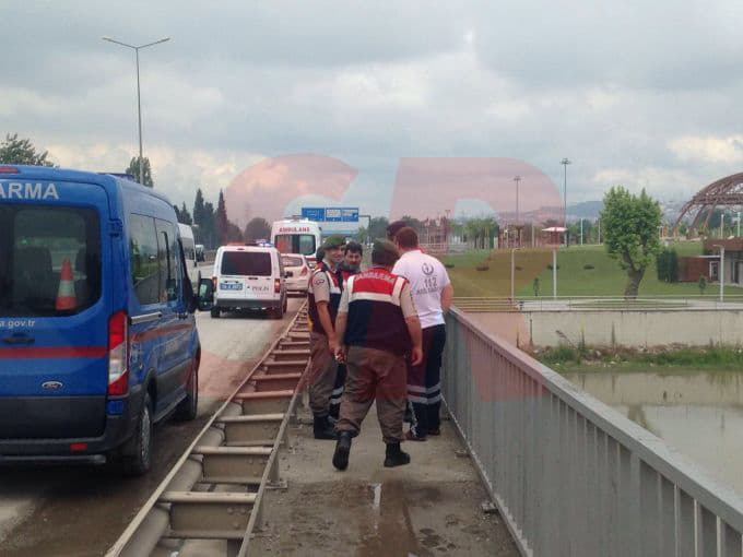 Sakarya Köprüsü'nde "Bir kişi atladı" iddiası