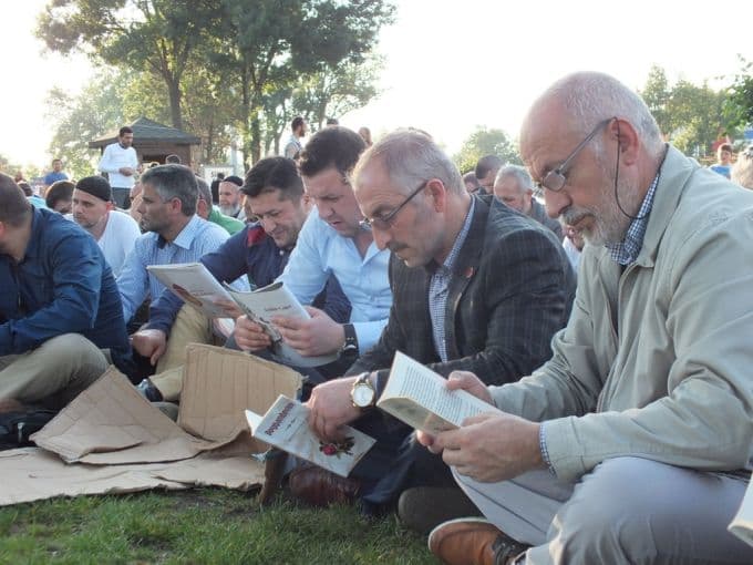 Binlerce kişi Kent Park'ta kitap okudu