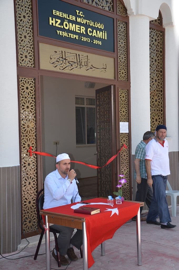 Hz Ömer Camii, ibadete açıldı
