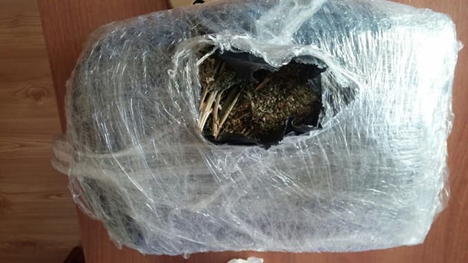 Uygulamada yakayı ele verdi