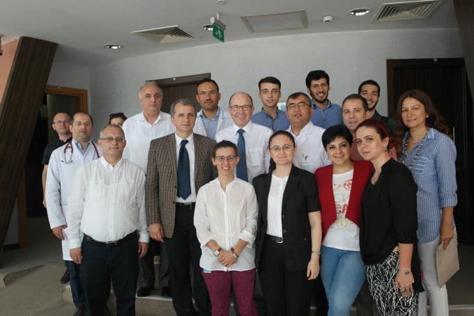 Avusturyalı doktor, SÜEAH'ta palyatif bakımı anlattı