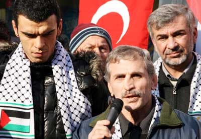 Kenan Sofuoğlu'ndan Filistin'e Destek