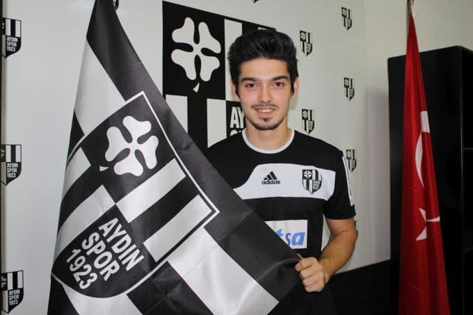 Sakaryaspor'dan transfer atağı