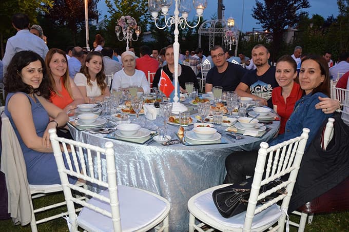 SEDAŞ ailesinden örnek iftar buluşması