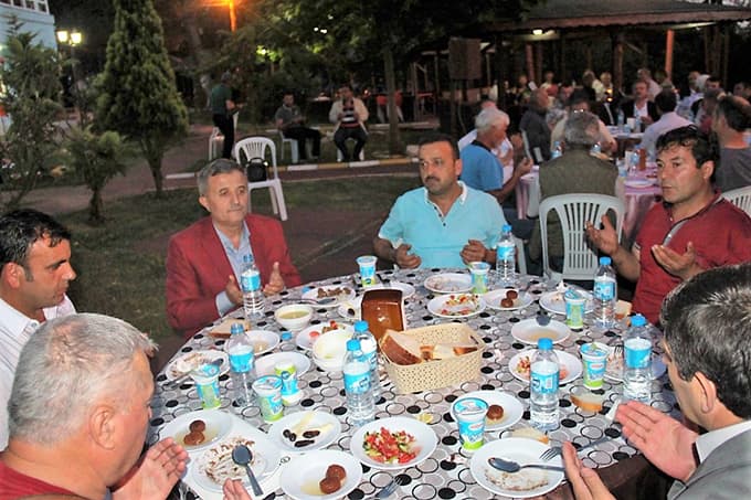 Başkan Soğuk, sporcularla iftar sofrasında buluştu
