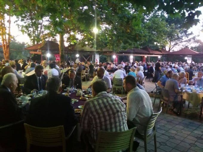SP Lideri Kamalak Sakarya'da iftara katıldı