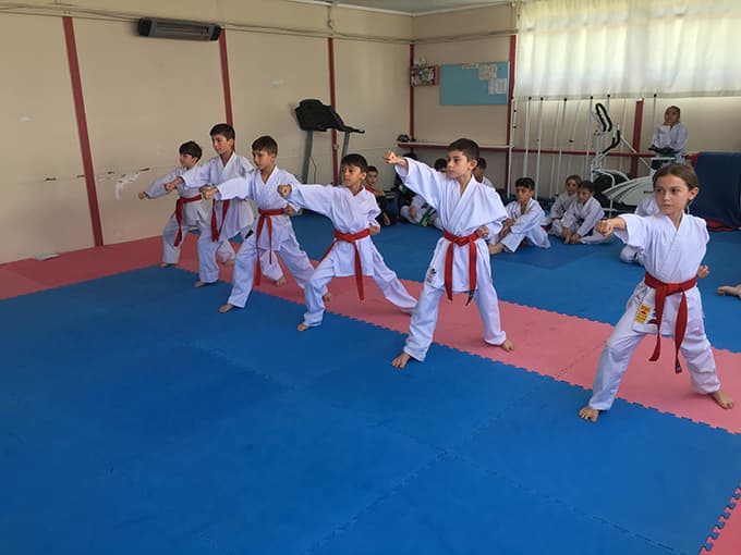 Geyve Karatecilerde Ramazan mesaisi