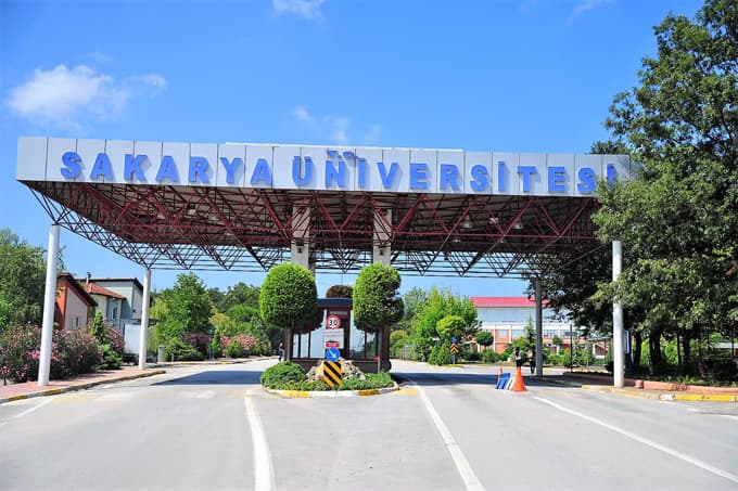 Sakarya Üniversitesi 40 sıra birden yükseldi