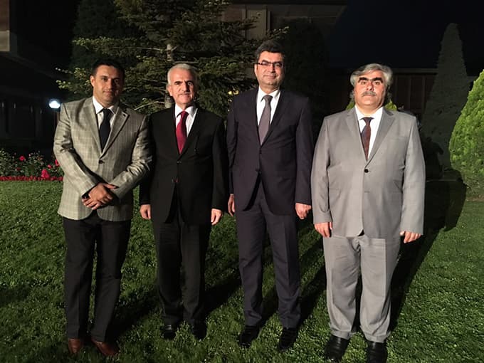 Başbakan ile iftar yaptılar