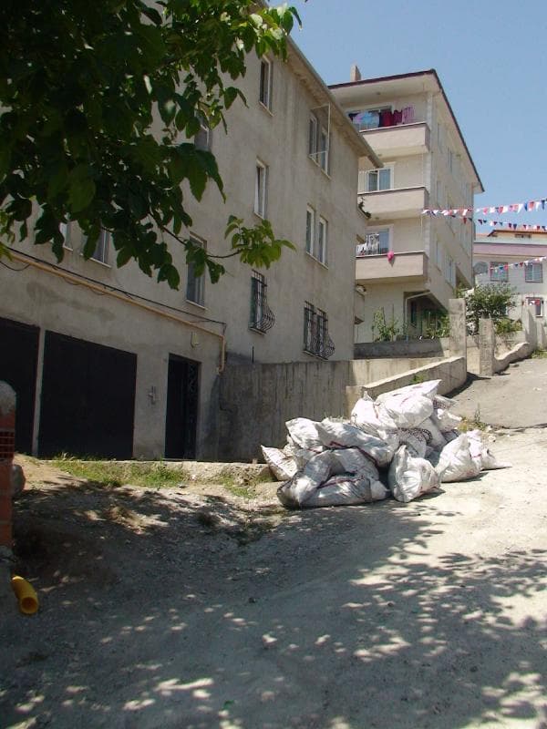 Yaz ortasında kömür dağıttılar