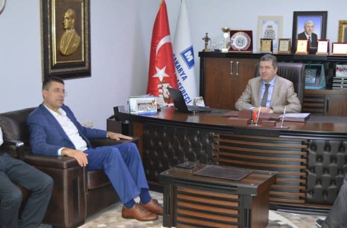 Bakkal-muhasebeci omuz omuza