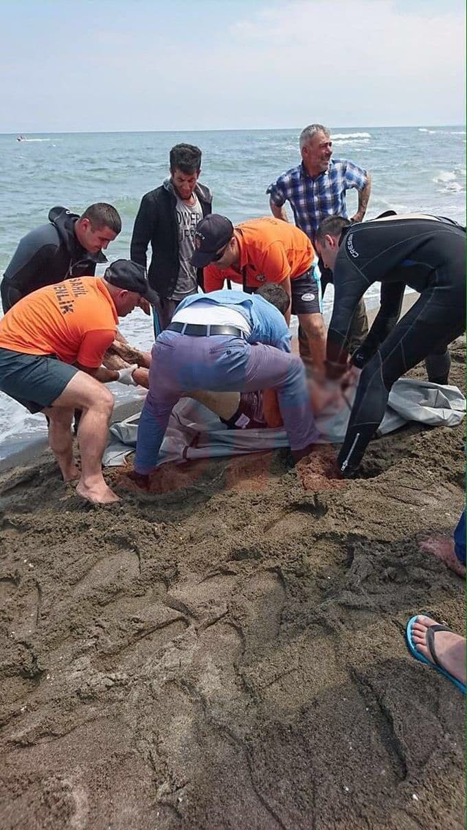 Denizde kaybolan gencin cesedi bulundu