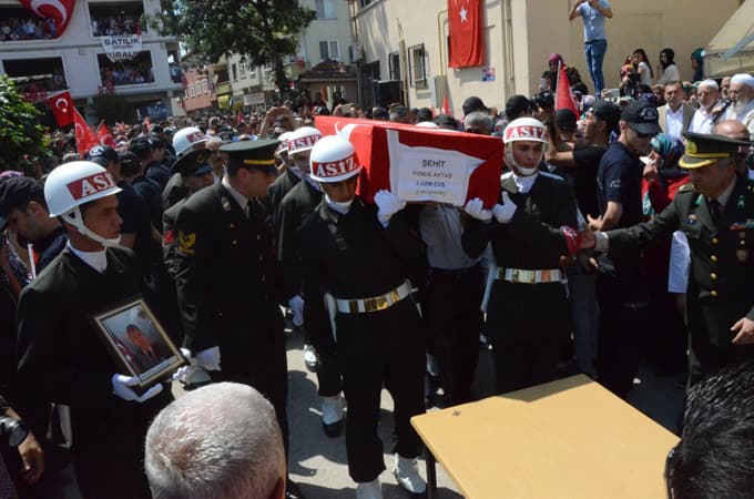 Akyazılı Yunus Aktaş şehit düştü