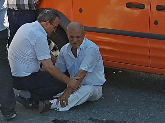 Otoyoldan geçerken canından oldu