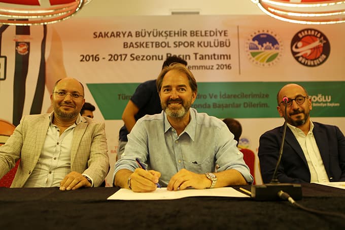 Büyükşehir Basket'ten imza şov