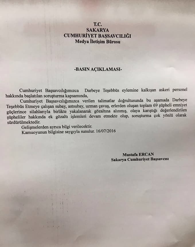 110 asker gözaltında