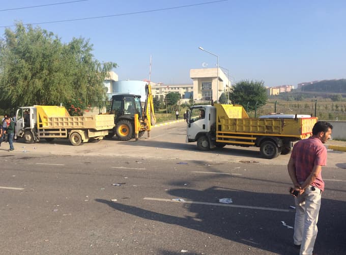 Sakarya darbe girişimine karşı tek vücut oldu