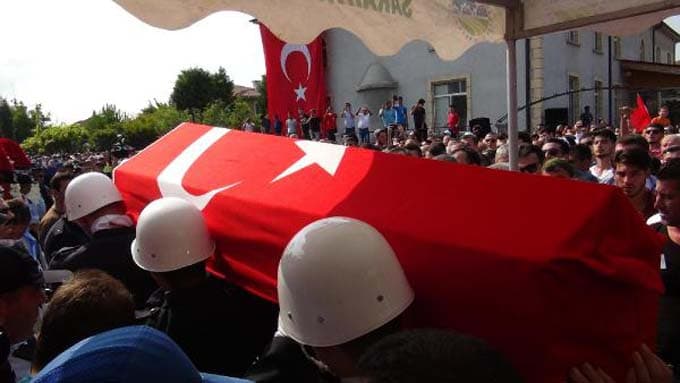 Şehide acı veda