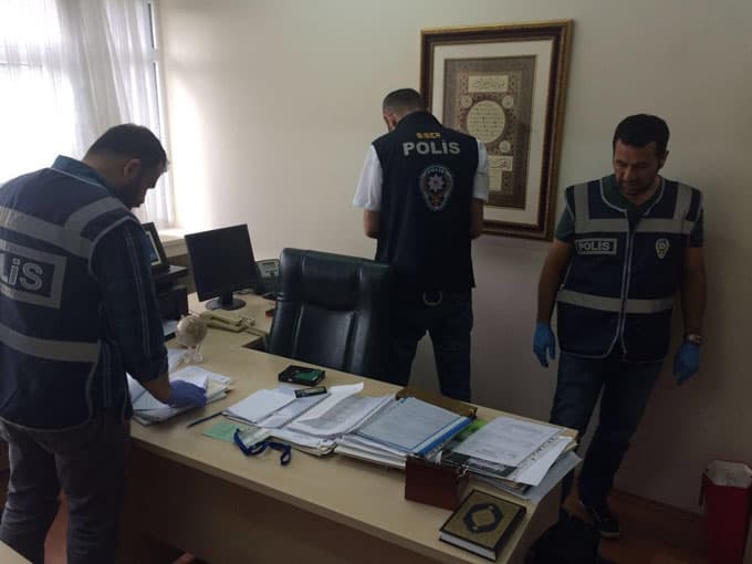 SAÜ'lü ilahiyatçı Akıncı Hava Üssü'nde yakalandı