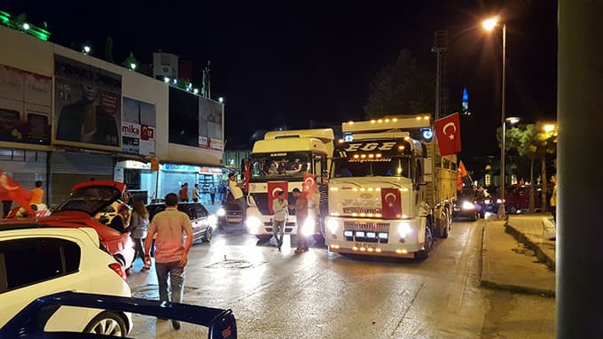 Darbeye karşı, "Büyük Milli İrade Konvoyu"