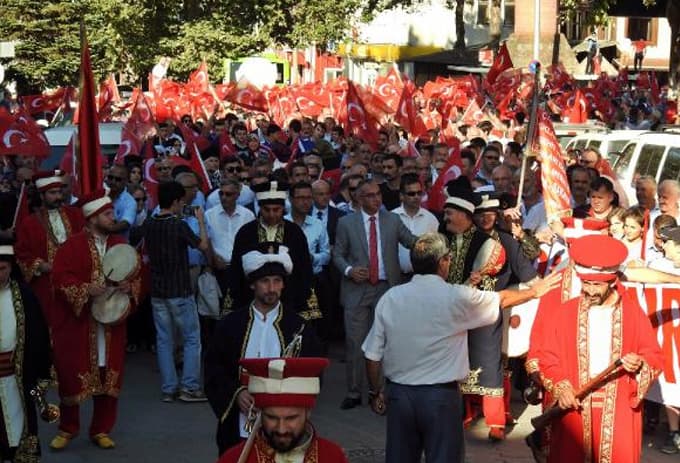 Sapanca'da darbe girişimine protesto