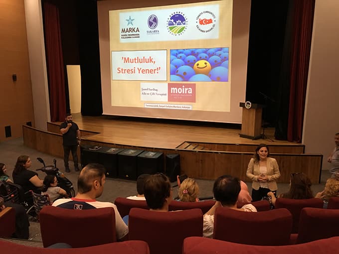 Engelli yakınlarına destek semineri