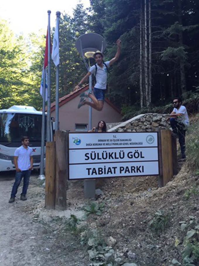 Kim bu sırt çantalılar..!