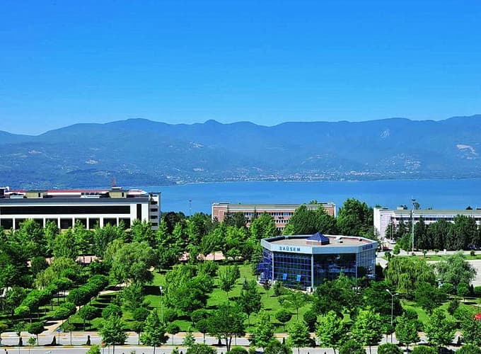 Sakarya Üniversitesi ÖSYM kılavuzunda lider