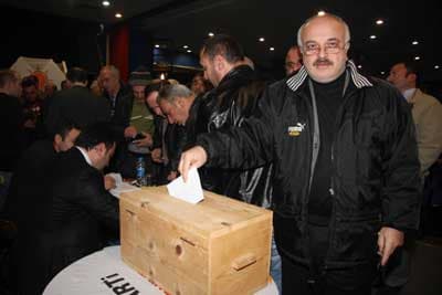 Hendek'te AK Parti Temayül Yoklaması Yapıldı