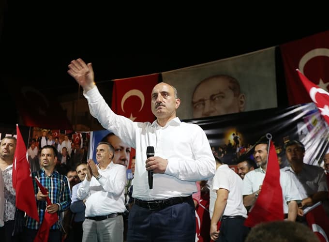 Toçoğlu Karasu'da vatandaşlara seslendi