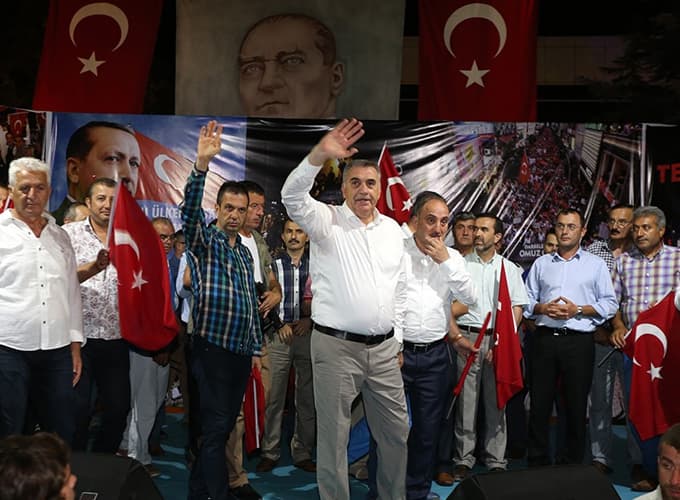 Toçoğlu Karasu'da vatandaşlara seslendi