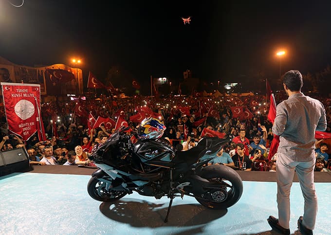 "Asıl Kahraman Milletimizdir"