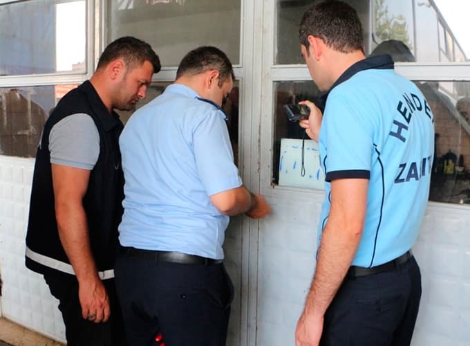 Üç iş yeri mühürlendi, bir kişi gözaltına alındı 