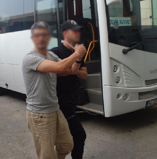 21 polis adliyeye sevk edildi