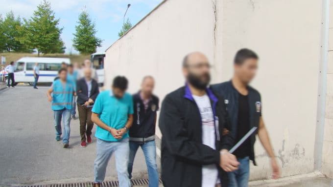 27 kişi adliyeye sevk edildi